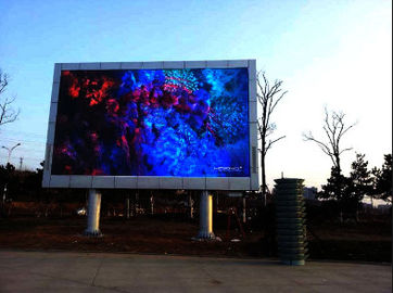 中国 IP65 P6の屋外の掲示板の広告によって導かれた表示画面、RGBはビデオ壁を導きました 工場
